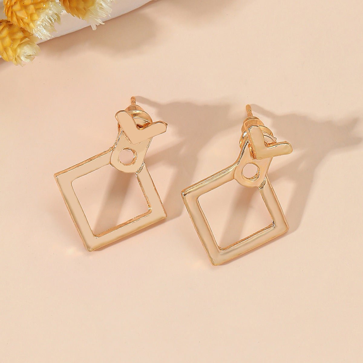 earings - Artículos HE